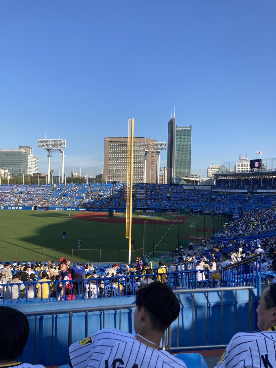 zuthfd's tweet photo. 久しぶりの神宮。 https://t.co/0V2jpOCeqK