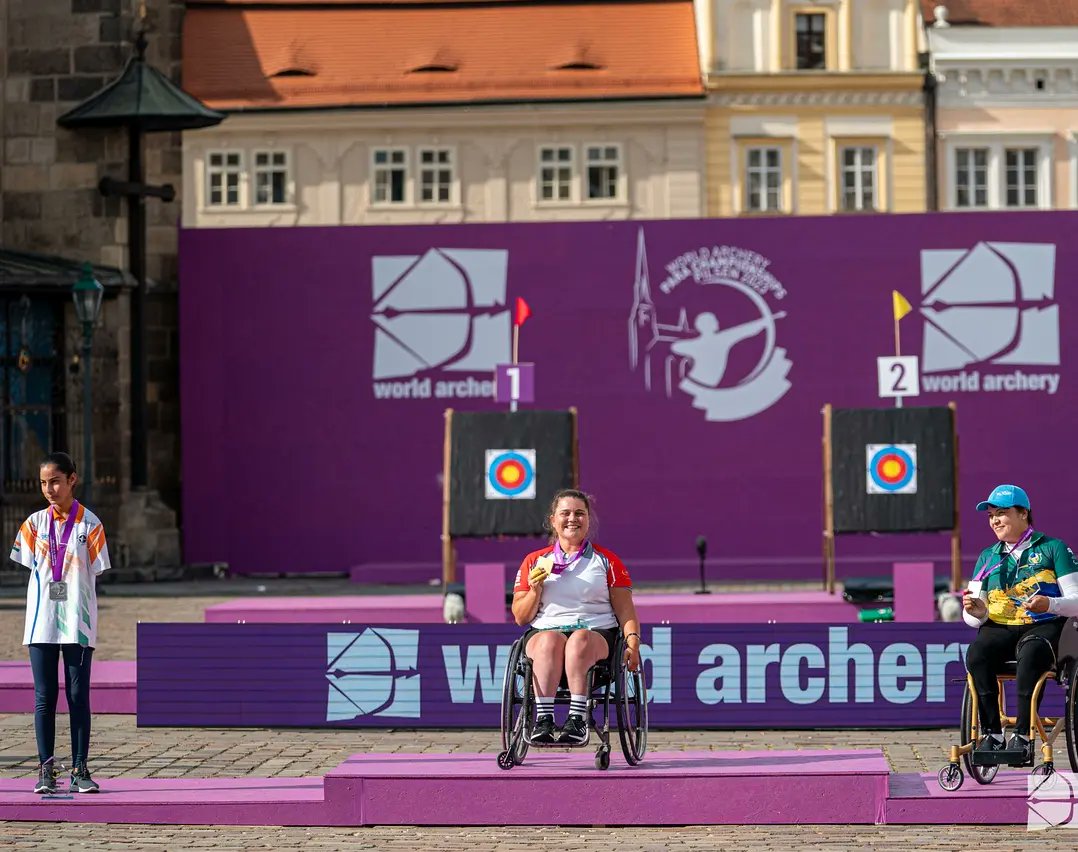 3rd🏅Medal for INDIA in World Archery Para Championship - #Pilsen #CzechRepublic

#SheetalDevi win🥈Medal. She lost in final against Oznur Cure🇹🇷 in [🇮🇳138-140🇹🇷].

Congratulations to #TeamIndia 🇮🇳

#IndianArchery #WorldArchery #NTPCArchery #cheer4india #cheer4archery #Archery