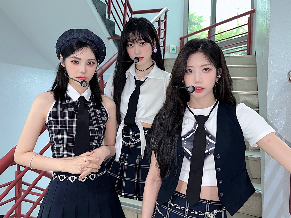 F1tQcA6aAAAqIwF?format=jpg&name=medium