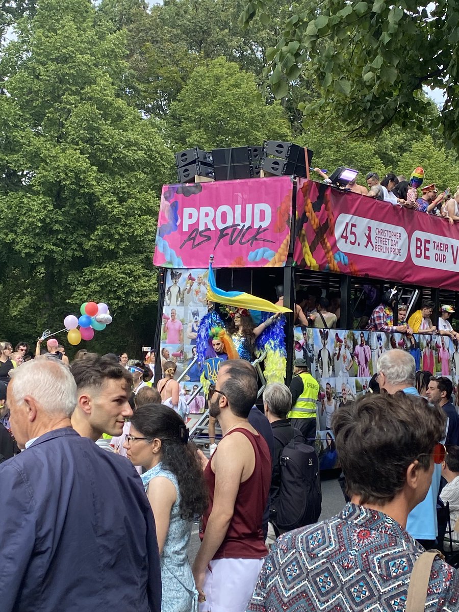 soooap93's tweet photo. Be pride be loud be the voice https://t.co/p44fkfdjYD