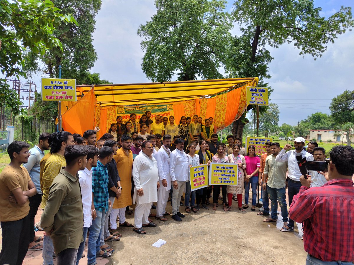 pratikar_singh's tweet photo. #OnlyBFSc #OnlyBFSc #OnlyBFSc
#OnlyBFSc #OnlyBFSc #OnlyBFSc
#OnlyBFSc #OnlyBFSc #OnlyBFSc
#OnlyBFSc #OnlyBFSc #OnlyBFSc
#OnlyBFSc #OnlyBFSc #OnlyBFSc
#OnlyBFSc #OnlyBFSc
@LT_Rangroot @TheLallantop @saurabhtop https://t.co/zDKysDYi4m