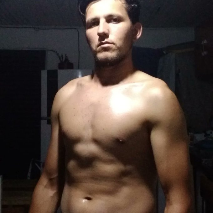 #NewProfilePic https://t.co/Szus3znHxb<a href="/tag/newprofilepic"class="tags">#NewProfilePic</a>