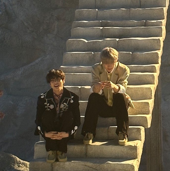 jangjaii's tweet photo. มานั่งรอจีบอุ่นครับ แต่อุ่นไม่ยอมลงมาสักที https://t.co/yvPCHTZKiM