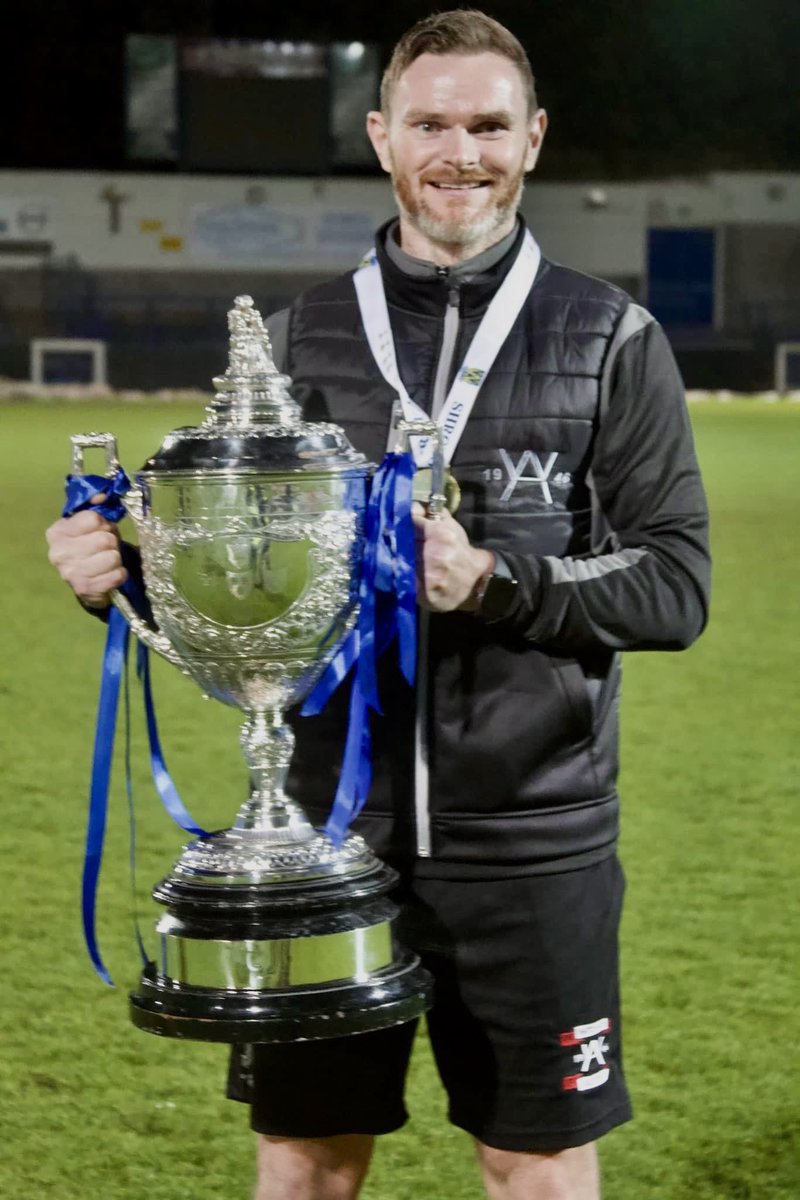 alportfc's tweet image. 𝗦𝗨𝗧𝗧𝗦 𝗦𝗜𝗚𝗡𝗦 𝗨𝗣 | ✍️

#WAFC are pleased to announce experienced defender 𝗥𝗶𝘁𝗰𝗵𝗶𝗲 𝗦𝘂𝘁𝘁𝗼𝗻 is the latest to re-join for 2023/24!

The former @mansfieldtownfc @TranmereRovers @MorecambeFC player has been a popular addition 🔴⚪️

#AlportFamily #SuttsStays