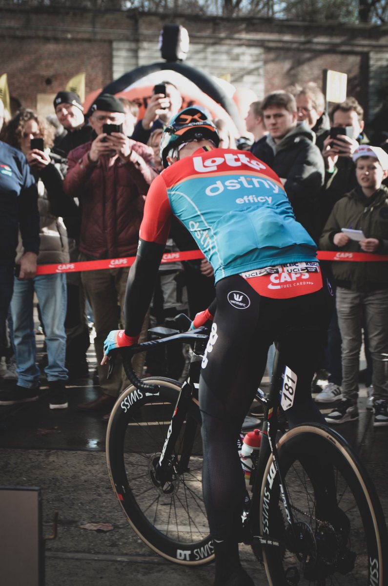 Classified Cycling tweet media