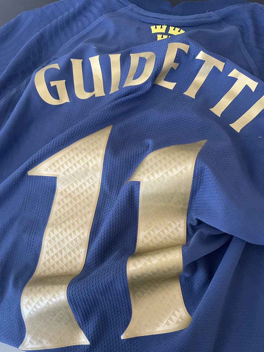 SandbergJesper's tweet photo. Enkelt tröjval idag. @superguidetti 🤙🏻 https://t.co/6UltvWfVgi