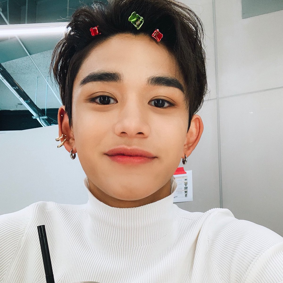 Iucaaass's tweet photo. “HEY BARBIE”                          “HI KEN” https://t.co/mp0xguA8Fl