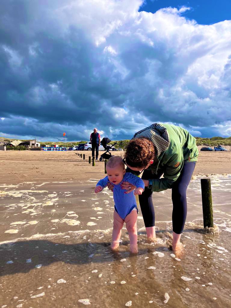 Tiny toes meeting the Atlantic for the very first time 🩵 Another week well-spent in beautiful Portstewart 🥰🌊