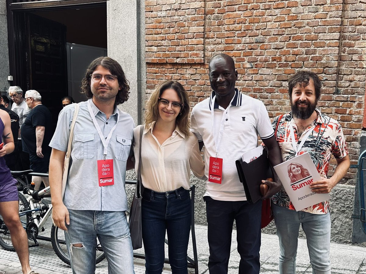 _elizabethduval's tweet photo. Por la esperanza y la libertad. Porque España merece más y es más diversa y orgullosa que ellos. Por el futuro, por @sumar, por ensanchar nuestra democracia y construir vidas más dignas para todas. Con @Yolanda_Diaz_, #EsPorTi. #Sumar23J 🩷➕ https://t.co/APdHqBc47T