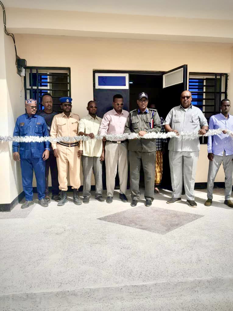 UNOPS_Somalia's tweet photo. @Unops handedover 2 Police Stations in #Bargal & #Balibusle in #Puntland adding to the 12 PS now operating out of the 17 schedule to be delivered under the #JointPoliceProgramme. Many thanks to: @EU_in_Somalia @UKinSomalia @GermanyinSOM making a strides towards a safer #Somalia https://t.co/bBcL9Bcko6