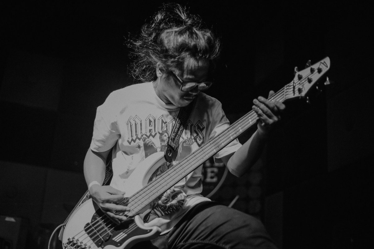 fragmentscult's tweet photo. Thanks for having us last night SGD Productions & Magnus Clothing Co. We'll see you again soon!
Photos by @RenuelFallore
#fragmentscult
#MacbethPH
#tunelabph
#KNYACollective https://t.co/eXLe9rw4rv