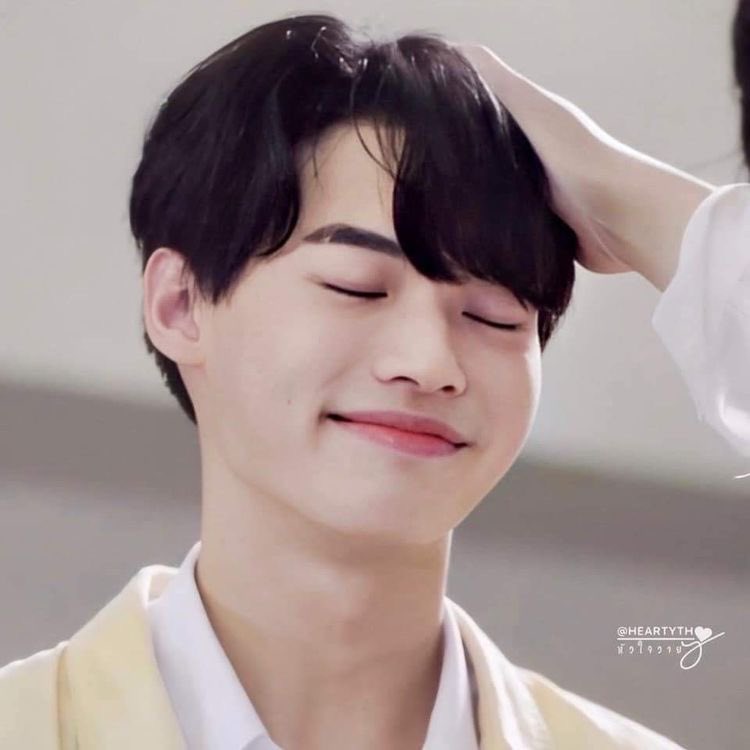 jamsoong_'s tweet photo. 🤏🏻🤏🏻🤏🏻 https://t.co/BVsDlacUxd