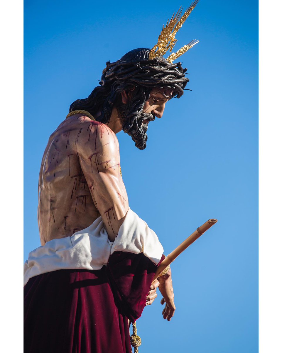 mlgcofradias18's tweet photo. Domingos en el barrio de la Victoria con la Humildad del Señor.
Foto 📷: https://t.co/YX8TUxwlcO. de la Hdad 
⛪: @HdadHumildad

#SentirCofrade #Málaga #HdadHumildad #CristoDeLaHumildad #CristoDeLaHumildadMLG #HumildadMLG #EcceHomo #EcceHomoMalaga #HumildadyMerced #CofradiasMLG https://t.co/EWXCFvE8C0