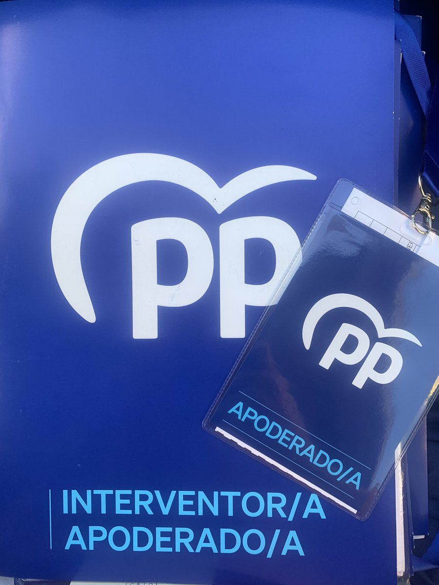 jjavierbueno's tweet photo. En el equipo de interventores y apoderados del #PP de #Tenerife ¡Vamos #APorElCuarto @jarmanrique 🏴🇪🇸! https://t.co/qHpEWxDLEa