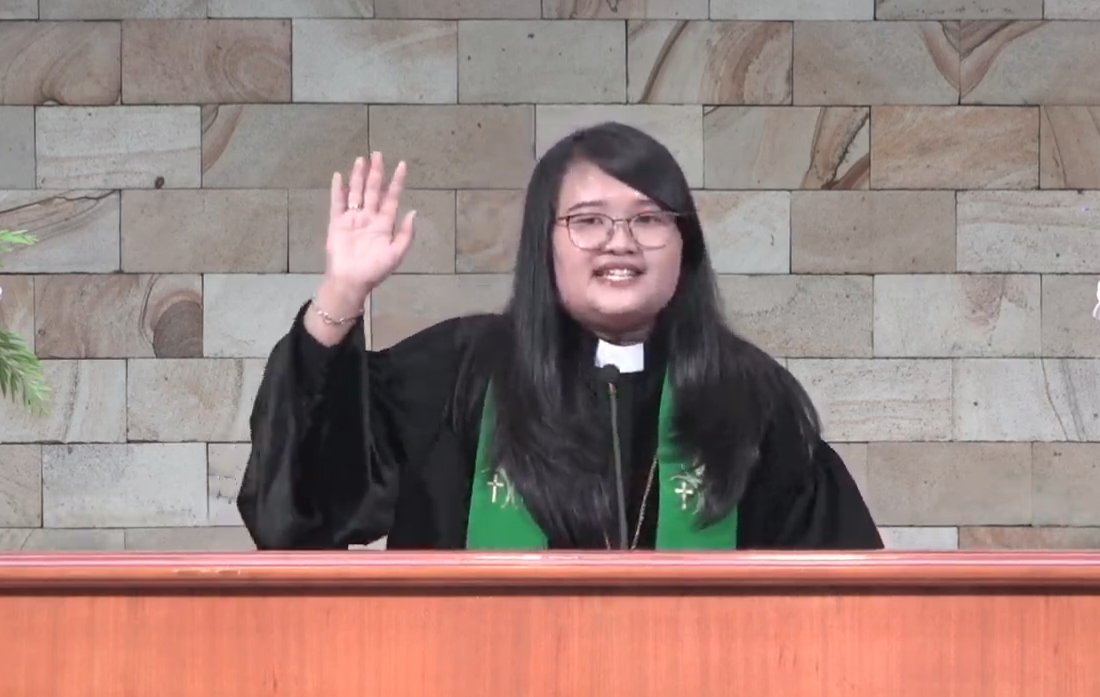 Mari menjadi "gandum yg terus bertumbuh:"
+ ambil nilai baik dari permasalahan,
+ ingat Tuhan beserta, 
+ ingat perintah-Nya, 
+ imani pertolongan-Nya. 

- Pdt. Erma Primastuti Kristiyono