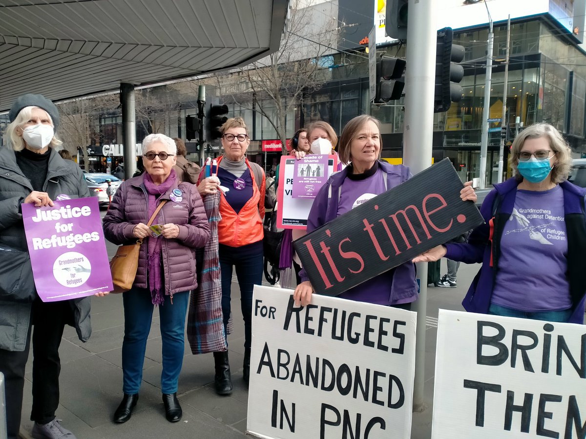 Grandmothers joining the Ten Years Too Long rally! #Refugees abandoned in PNG. What a disgrace! #JusticeForRefugees.