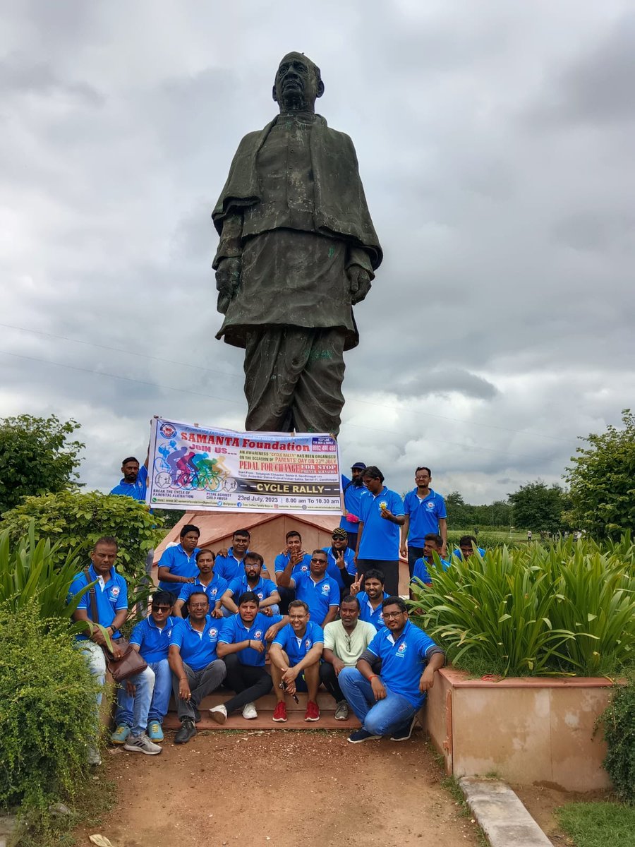 DaxeshVania's tweet photo. Glimpses of #ParentsDay - #CycleRally for Stop #ParentalAlienation (Dt.23-7-23) at Gandhinagar organized SamantaFoundation.💐
@InsaafNGO
@BIbhopal
@DaamanNGO
@HridayaNFH
@sifngp
@sifchandigarh
@SIFKtka
@SIFHYD
@sif_odisha
@SifAgraTigers
@SFFNGO
@MenWelfare
@vaastavngo
@sifgujarat https://t.co/louE4nGR0L