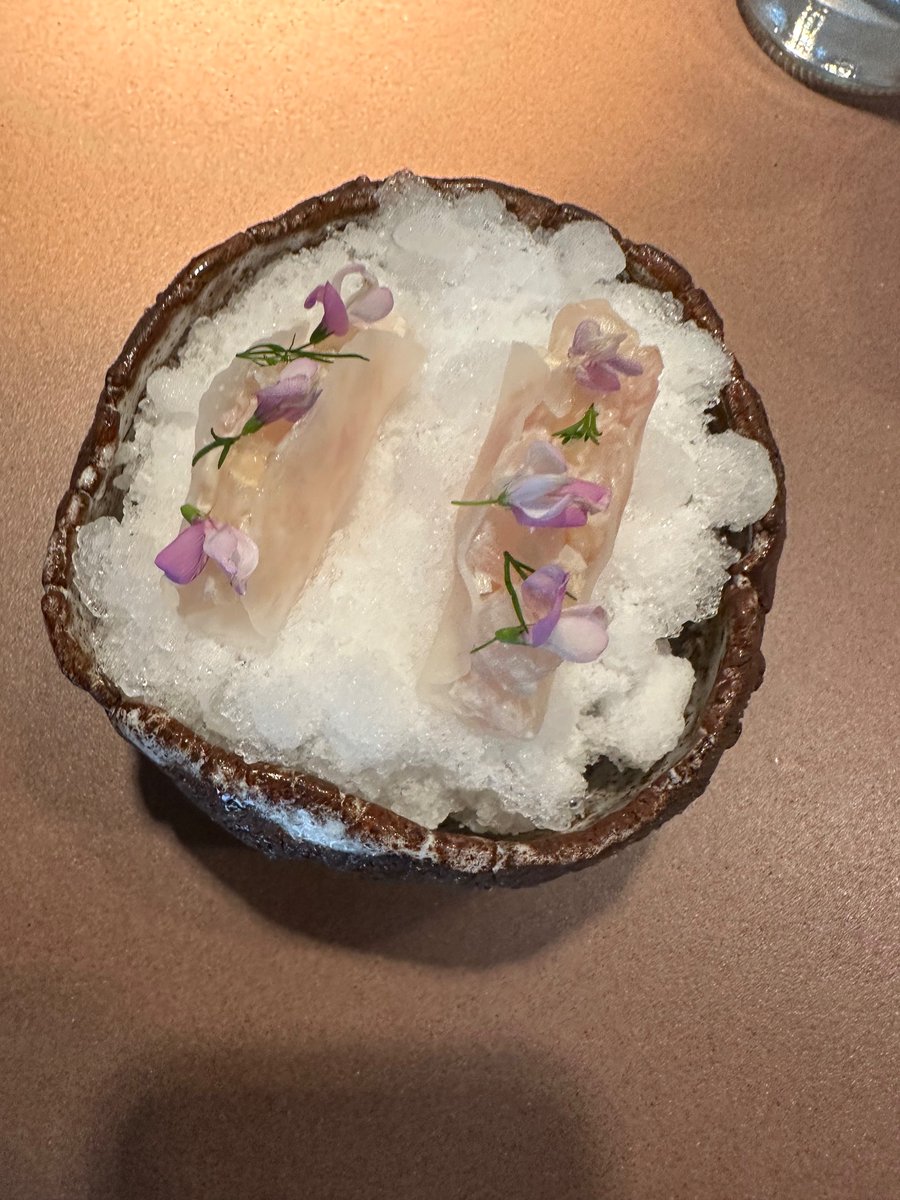 richdeykin's tweet photo. 1/2 I’ve completed another Michelin star, restaurant when had dinner at @HamptonManor ,GRACE &amp; SAVOUR .  most disappointing tasting menu I’ve ever done. I don’t normally review places. The first few dish were delicious. So much flavour out of a tomato. Great service. https://t.co/BYR7mHcDW3