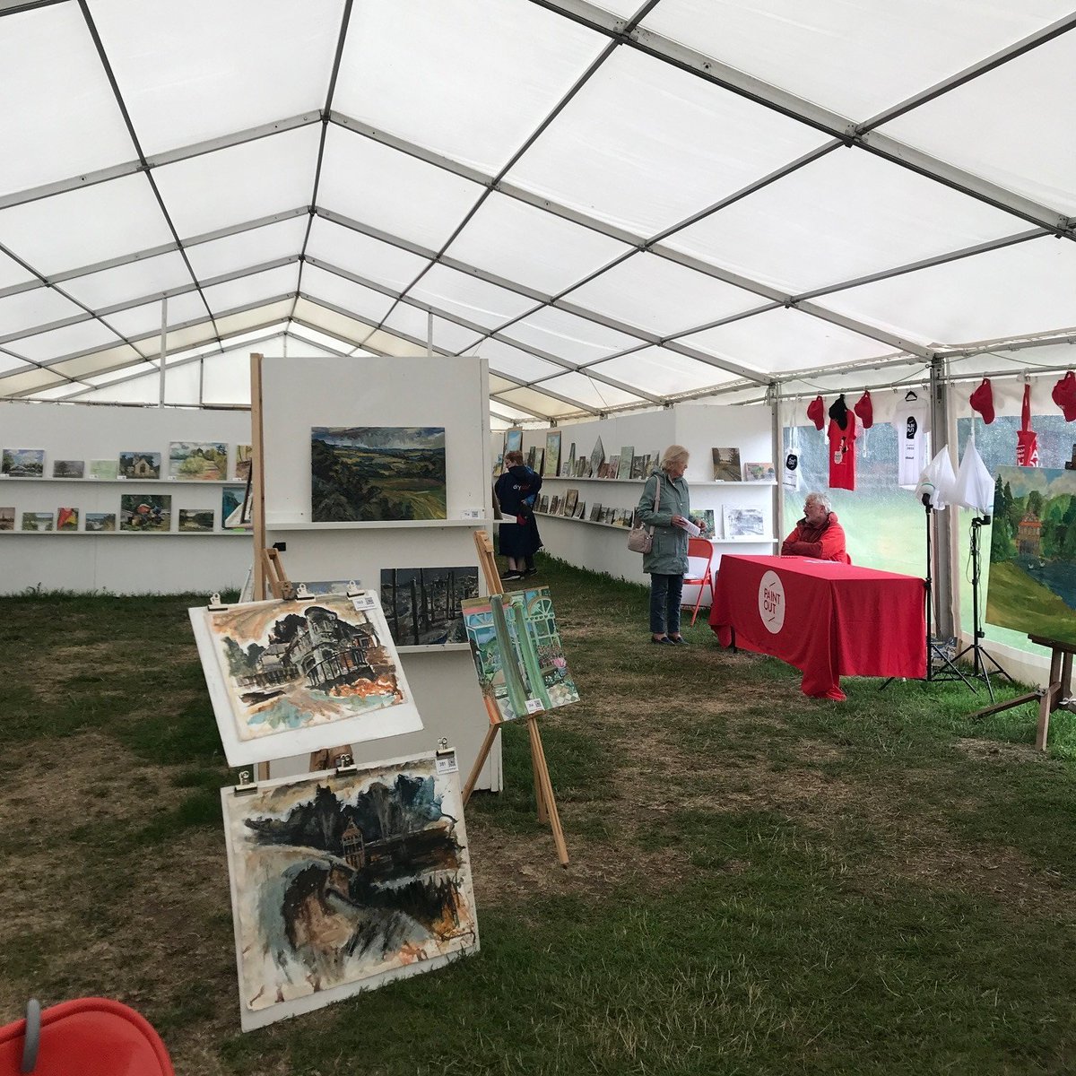 susanisaac's tweet photo. Over for another year - @PaintOutNorfolk #PON2023. As always, a fascinating & beautiful challenge. I appreciate the sheer volume of effort that goes into organising - many thanks to @jamescolmanart @KatyJonWent + team.
#paintoutnorfolk #paintoutnorfolk2023 #paintout #norfolk https://t.co/U8ZulzcK5y