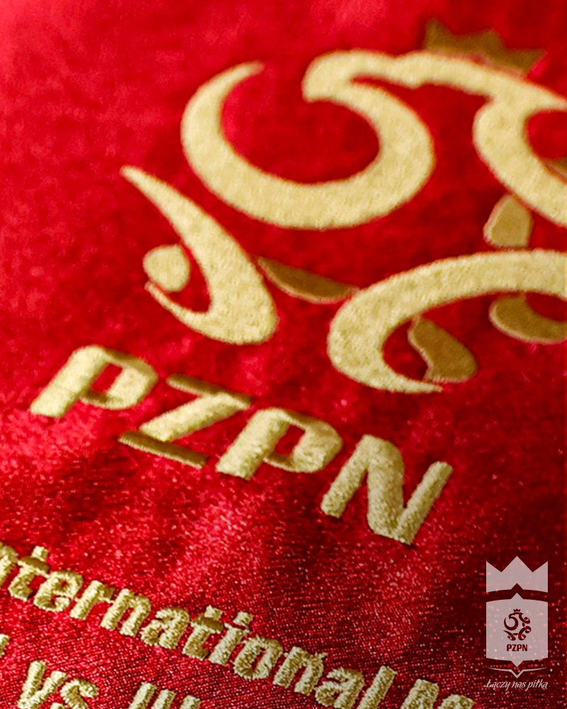 pzpn_pl's tweet photo. [KOMUNIKAT]

Selekcjoner przebywa aktualnie na urlopie. Tydzień temu był w Polsce na meczu Superpucharu Raków - Legia i nie było z jego strony żadnych sygnałów odnośnie zmiany jego planów zawodowych. https://t.co/vHbtJALOmc