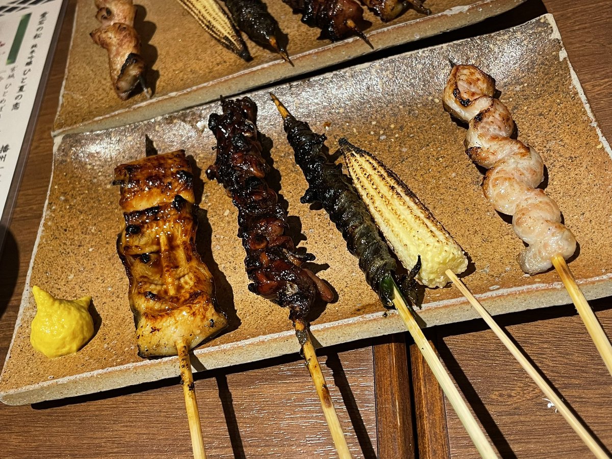 spill_it_046's tweet photo. うなぎ食べてきたー！！
めちゃ美味ですよコイツは！🤣 https://t.co/2KIFIheBha
