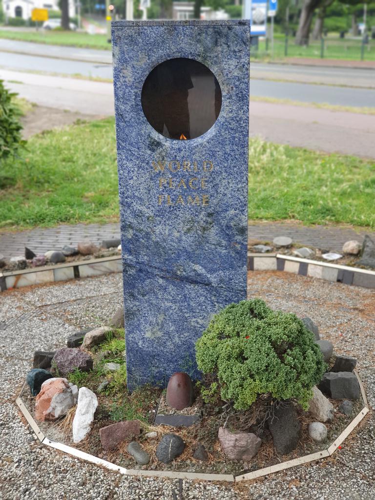 LichfieldRotary's tweet photo. Rotary and Peace the World over. https://t.co/g9ws3vGn4Q