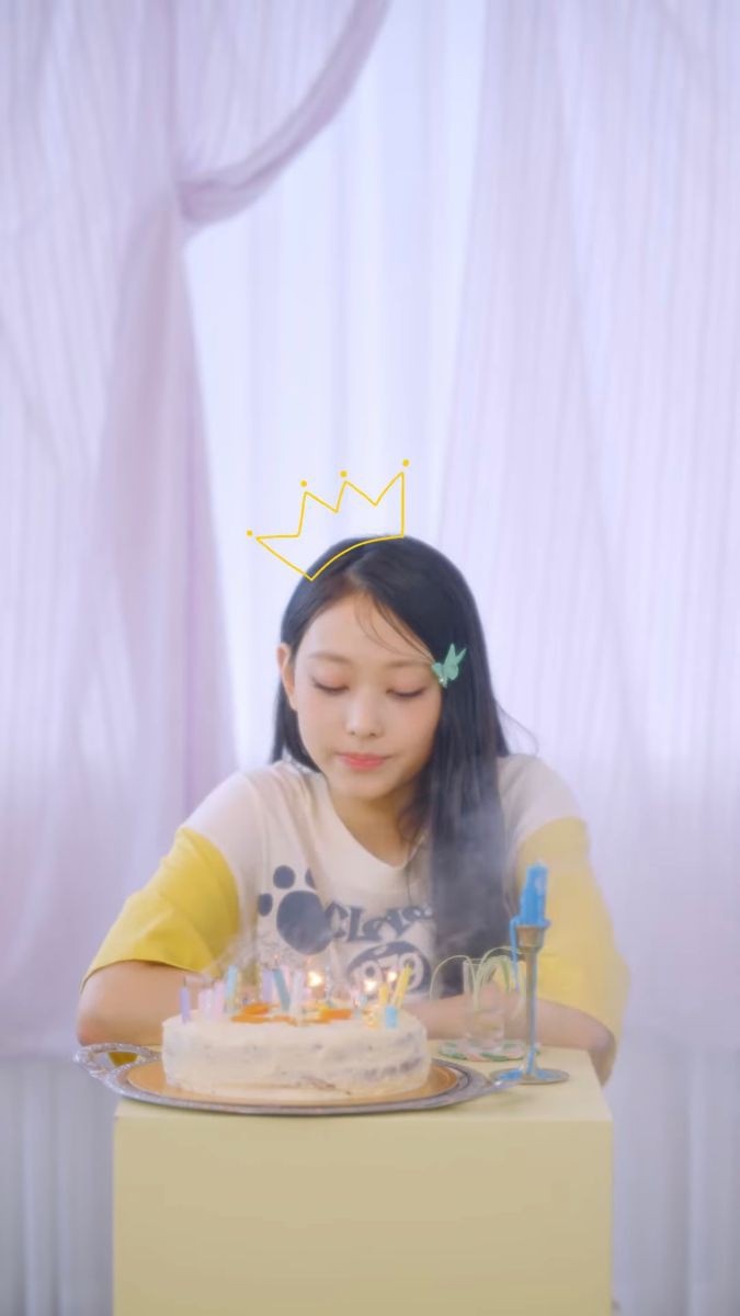 sendheran's tweet photo. 𓏸𓈒https://t.co/LatBe2jmJF

Giveaway Allert‼️ 

Celebrating Newjeans 1st debut anniversarry,  Newjeans comeback and Mabella birthday. RT this tweet for e-money OCRP only, active account, 4 winner 🎉 https://t.co/YStxJzphto