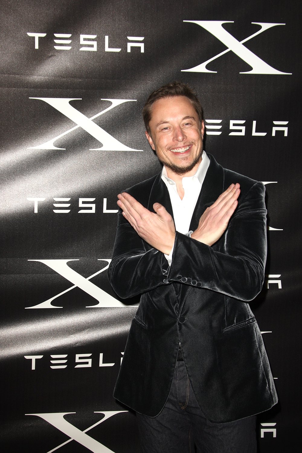 Elon Musk on X: "Not sure what subtle clues gave it way, but I like the  letter X https://t.co/nwB2tEfLr8" / X