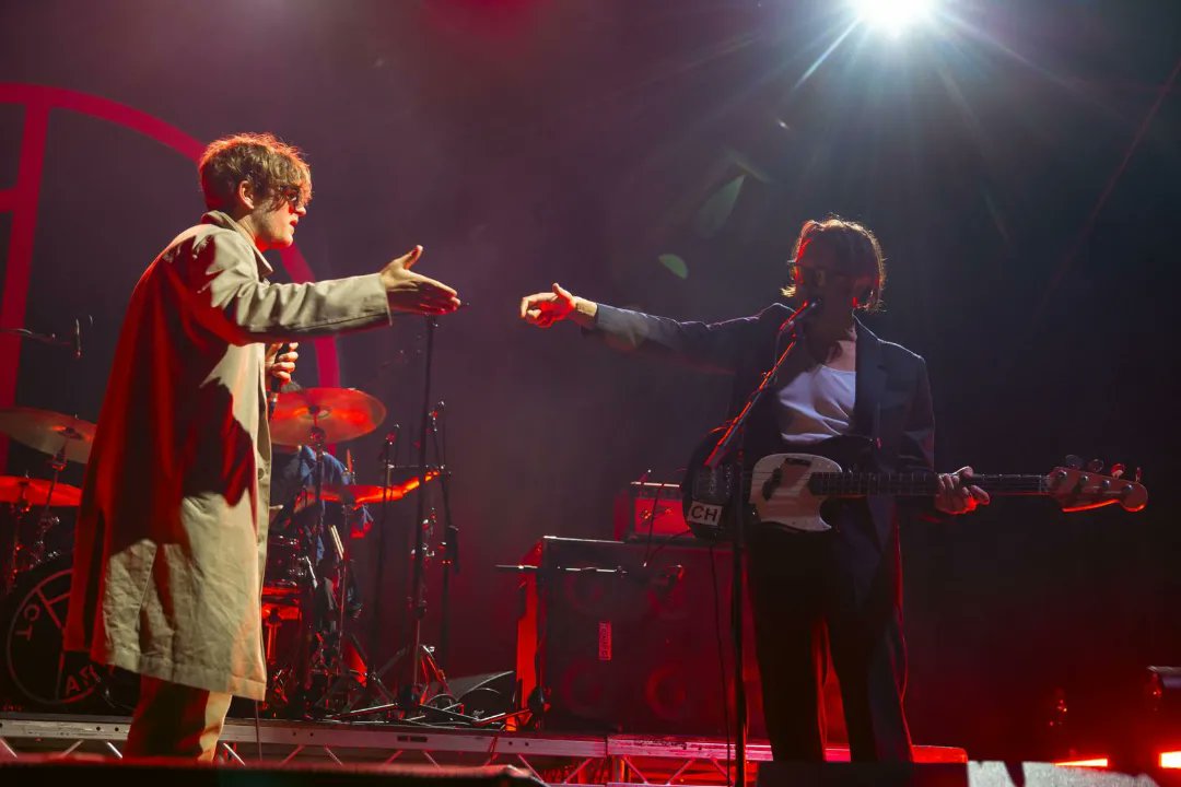 Yard Act tweet media