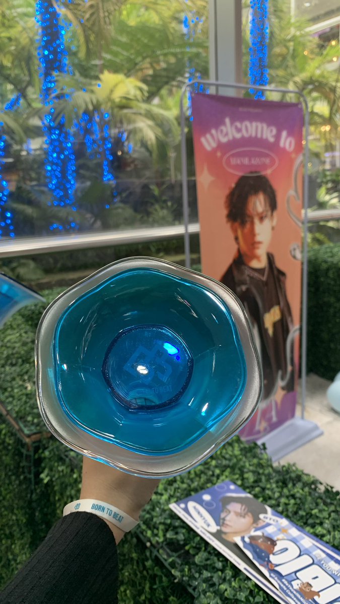 danielacoleenn's tweet photo. 💙💙💙 https://t.co/WwyLA4Timc