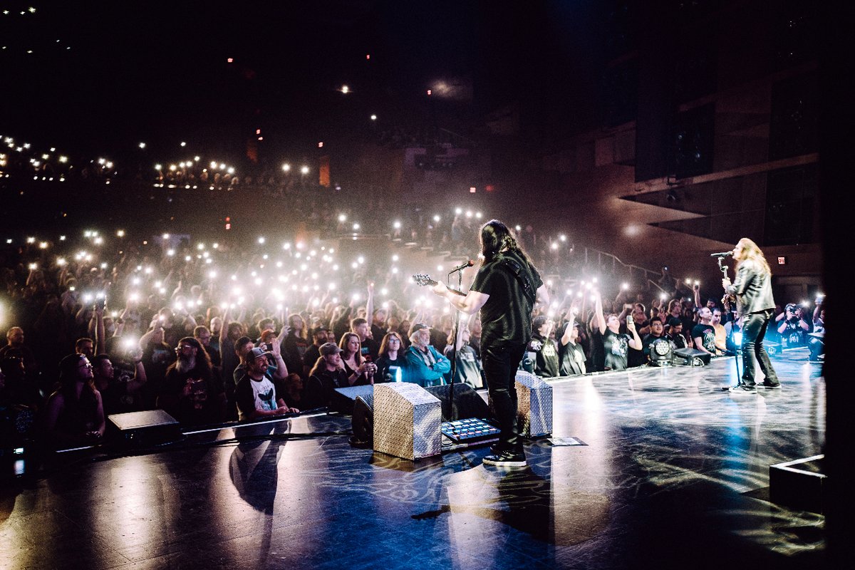 dreamtheaternet's tweet photo. "If I die tomorrow, I'd be alright, because I believe, that after we're gone, the spirit carries on..."

Beautiful shots from the very special Dreamsonic 2023 encore by 📸 Randy Edwards https://t.co/2k2VEEhV3d