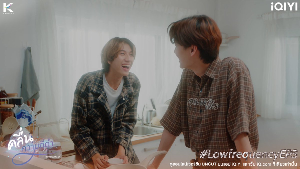 krishnanaidu98's tweet photo. #LowfrequencyEP3...this story w0uld make a lot of sense if we had the entire backstory about why Mon can see and talk to ghosts & spirits...the fact that Thames is regaining his senses seems alarming...how can he suddenly taste food and also be able to touch Mon 🤯
#Lowfrequency https://t.co/XXvJLSdkZm