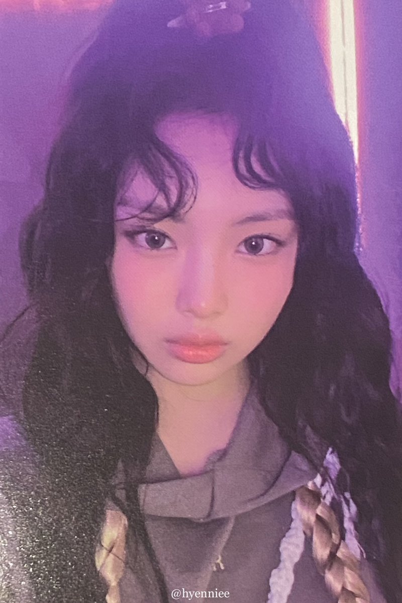 hyein pics tweet media