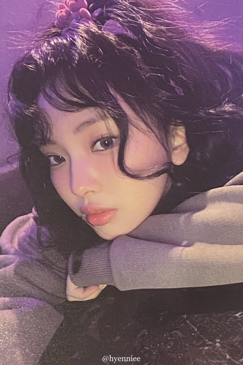 hyein pics tweet media
