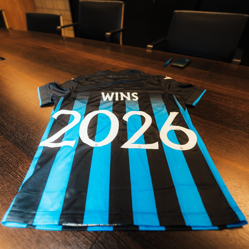ClubNxt's tweet photo. The 𝐍𝐗𝐓 adventure of Axl Wins begins. 🔵⚫️ #U16 #ClubNXT
