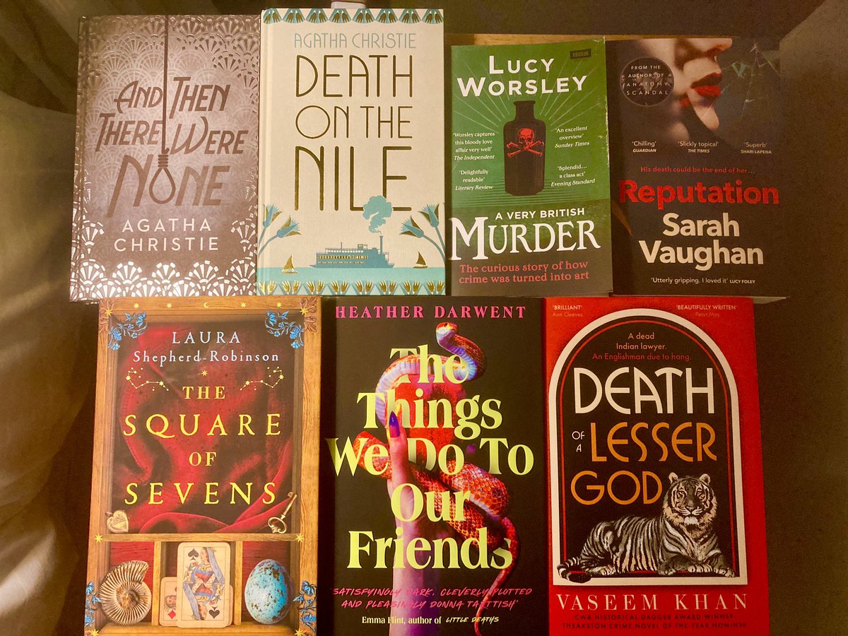 #TheakstonsCrime @HarrogateFest Haul. These are the books I actually bought myself from @ImaginedThings @Waterstones @WaterstonesHarr spending my own money! @VaseemKhanUK @Lucy_Worsley @SVaughanAuthor @agathachristie @HeatherDarwent @LauraSRobinson