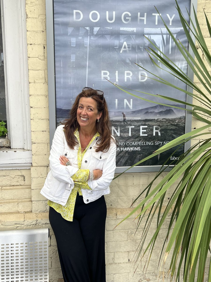 DoughtyLouise's tweet photo. Oh just me trying to look super cool and casual in front of a pre-publication poster of #ABirdinWinter. (With apologies to the nice young man who I made move out of the way, take a picture for me AND pre-order the book). https://t.co/XLL63A0wdf