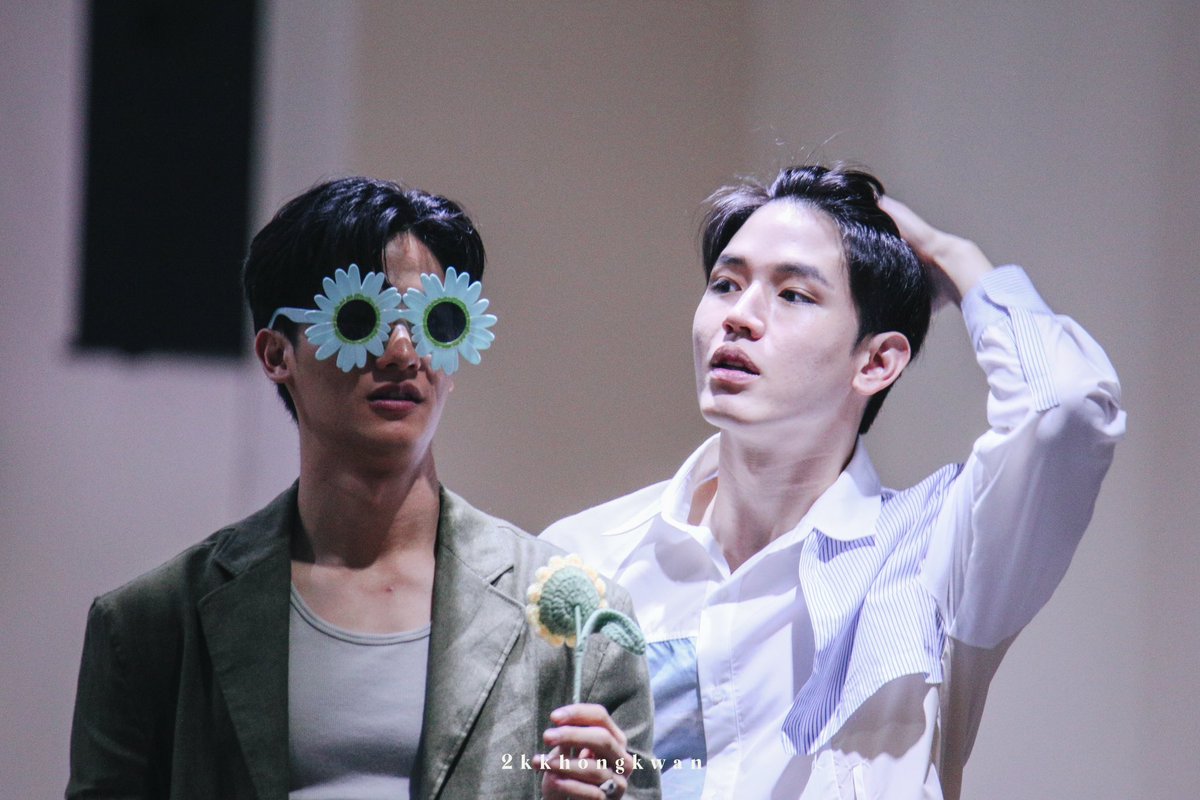 พี่อชิ น้องการันต์

#Taytawan32ndBirthday #Taytawan32ndBirthdayCharity
