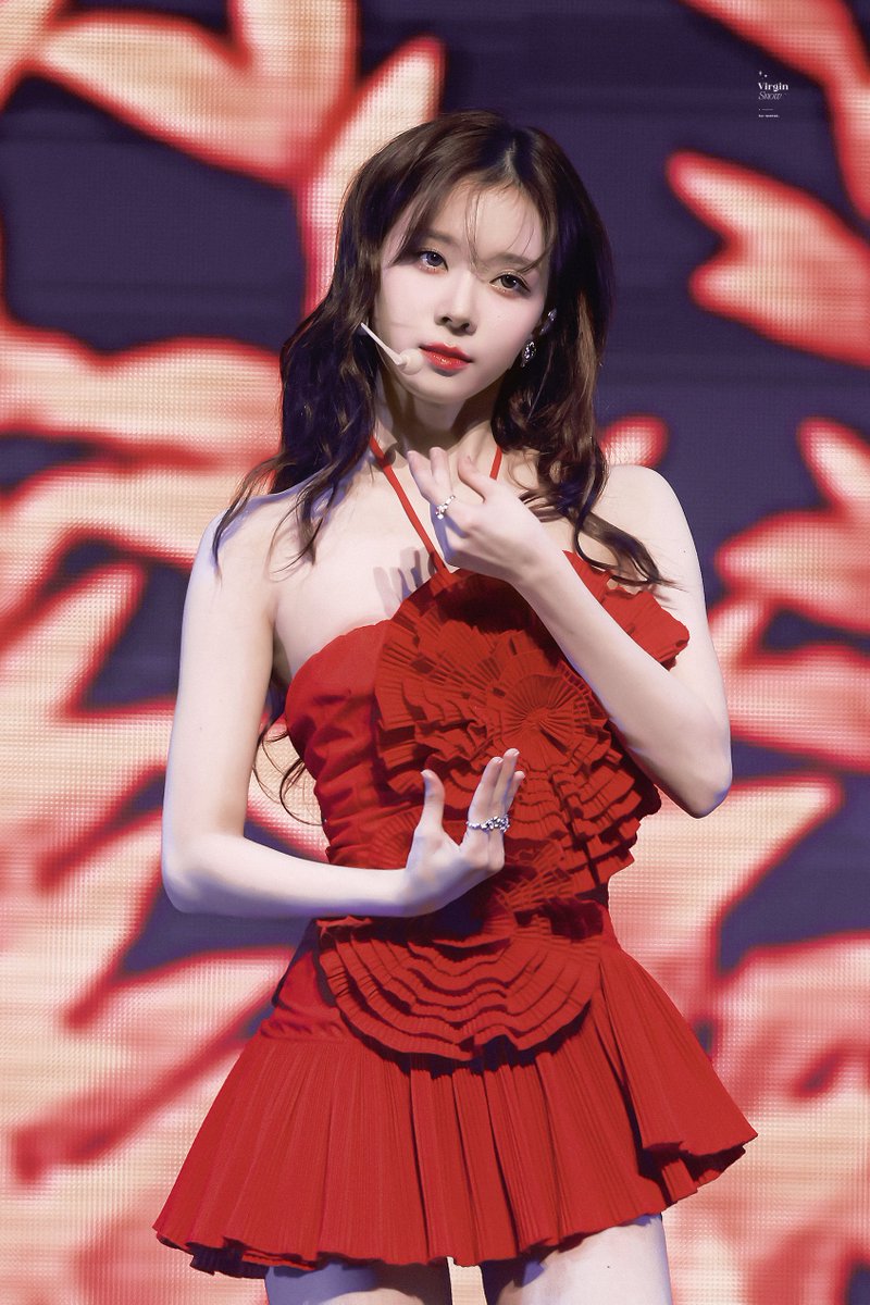 VirginSnow0101's tweet photo. 230616

#aespa #에스파 
#WINTER #윈터 https://t.co/x3NWA6loCj