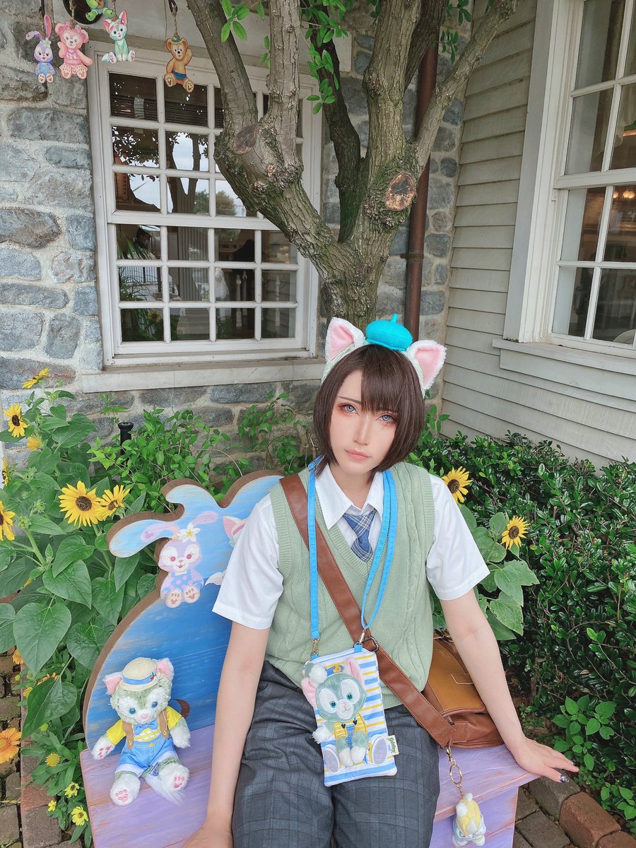 kyoukigen's tweet photo. ジェラトーニ制服コーデ
目までめっちゃネコ🐱
#ディズニーシー #ディズニーコーデ https://t.co/t0otLa0x4g