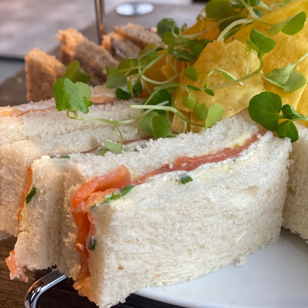 ViewTynemouth's tweet image. Ok, the weather is grim, but you know what is a mood lifter when the weather is like this? #AfternoonTea definitely works!

Homemade fruit or cheese scones, a selection of finger sandwiches and delicious cakes, with tea/coffee for £19.95pp! 

Call 0191 2535459 to book.