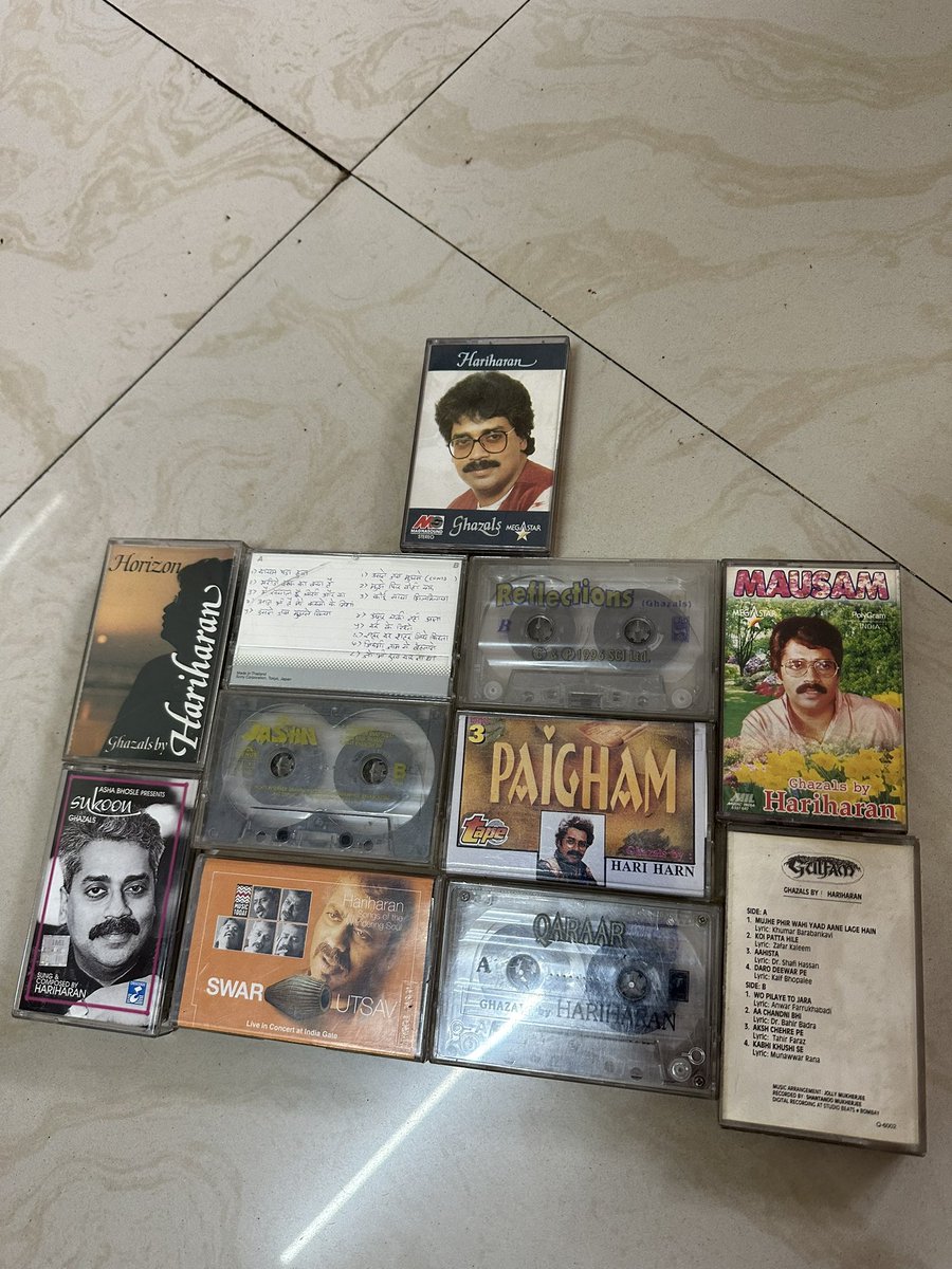 @SingerHariharan - Guru ji. Pranam 🙏. Aaj main ye sab khol ke baitha hun. Savere se sun raha hun. Barish ka mausam ☔️🌧️ aur ye master pieces. Nostalgic !! These cassettes were collected over 10 years of time & have traveled many places with me in & out of India.