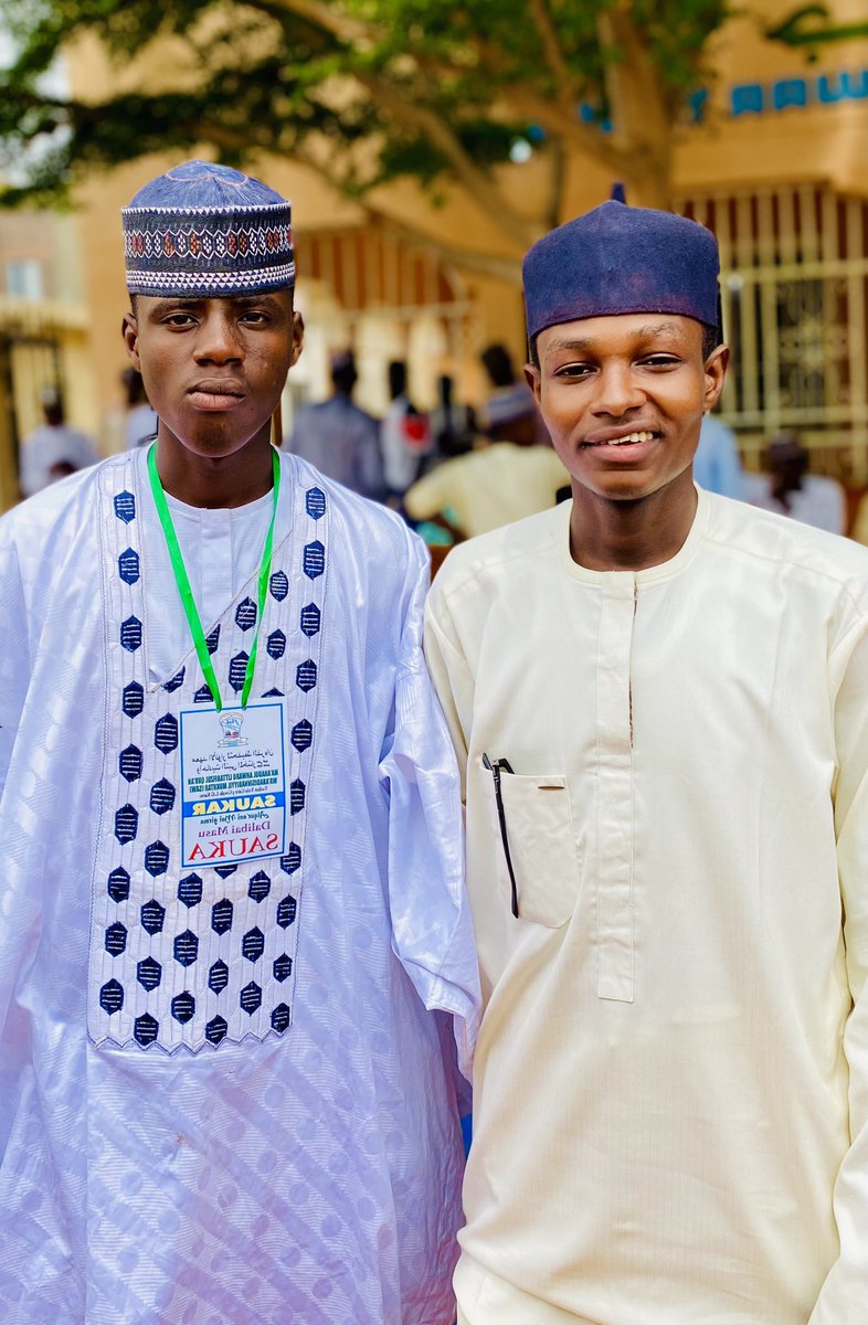 emwhite_phones's tweet photo. Masha Allahu Allah Yasa Albarka
#quranicgraduation @Daddyneh1 https://t.co/jknPJqsZDT