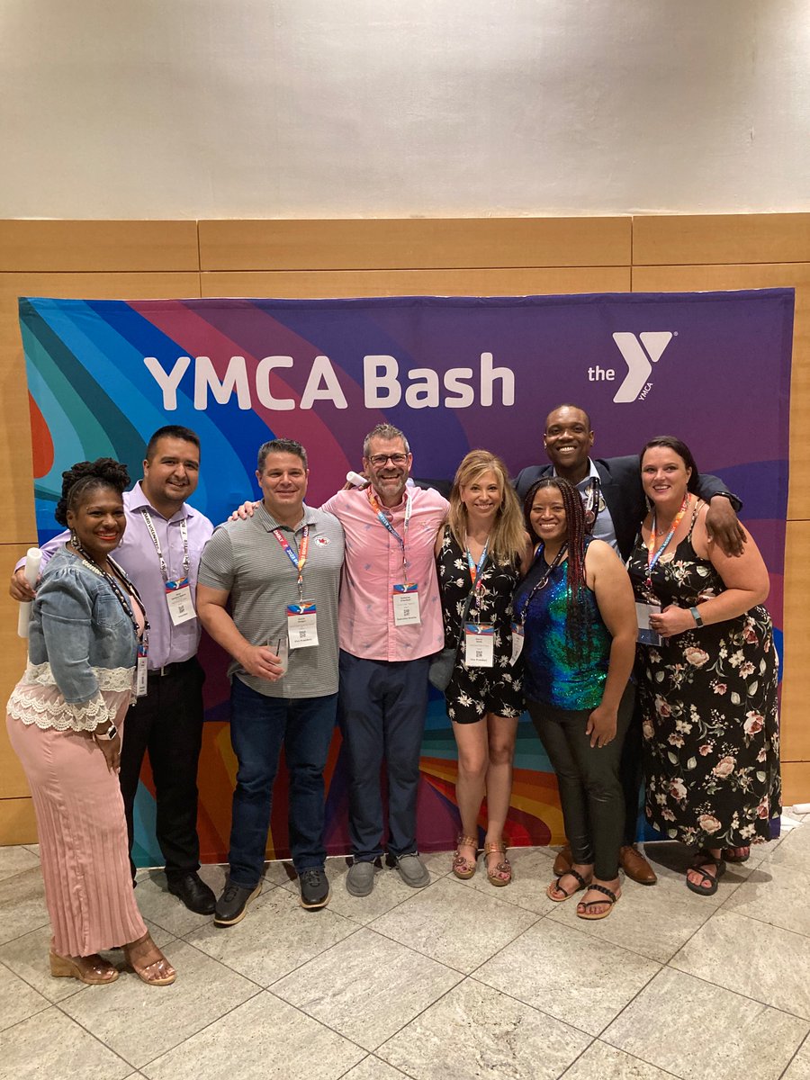 swan_darcy's tweet photo. Great finale to the YMCA General Assembly. The amazing Kareem Abdul-Jabbar was the final keynote discussing his athletic and academic successes. An inspiring four days of learning, networking and fellowship. @KansasCityYMCA #growtogether https://t.co/8pcOcocuCb