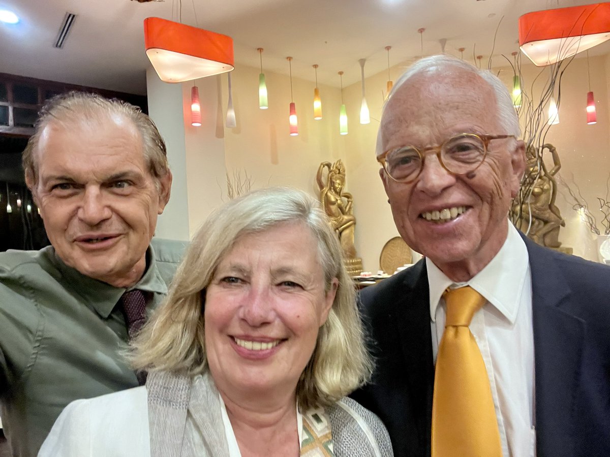 Claude Béglé tweet media