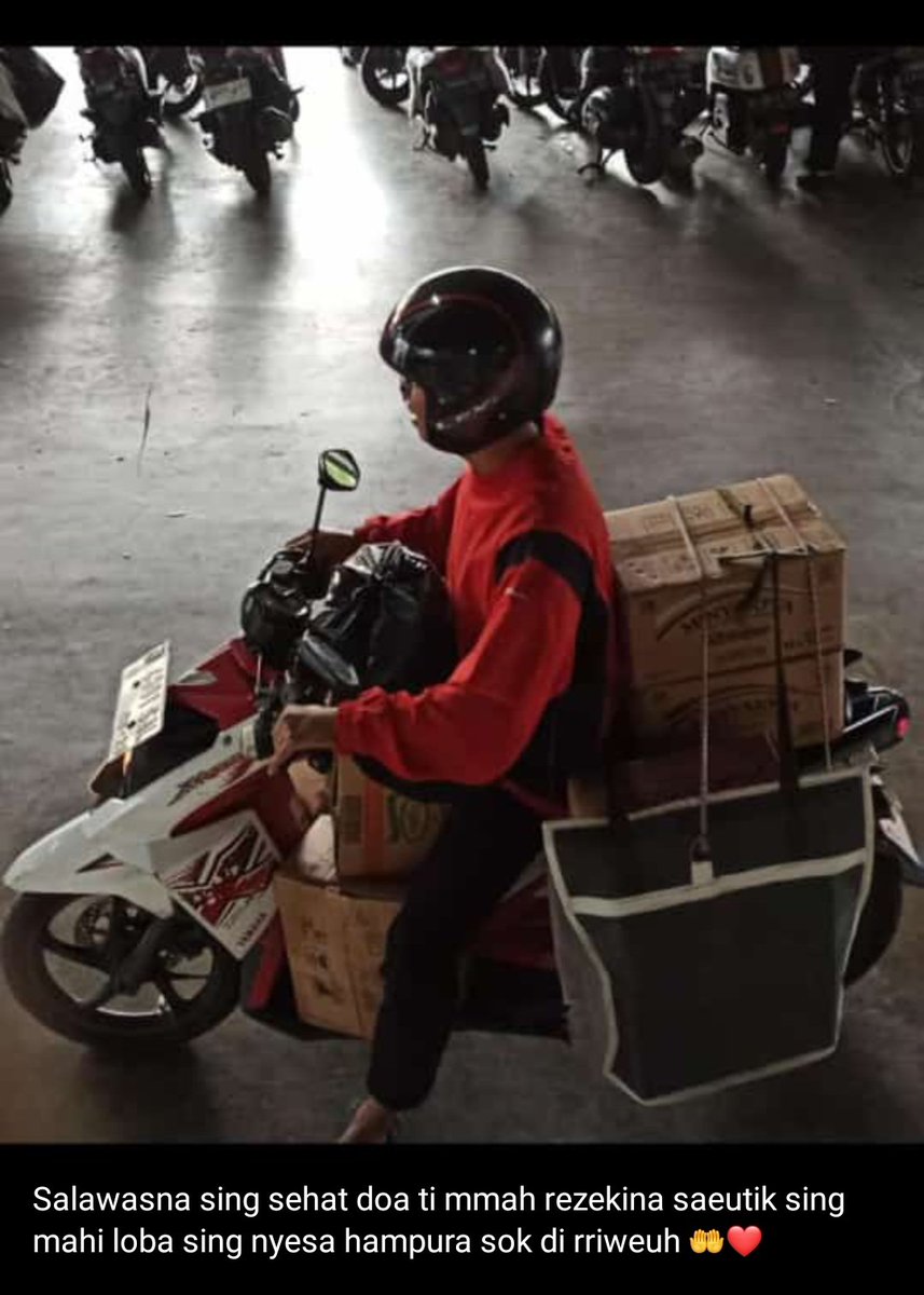 Mengandung bawang hehehehe

Ah tos kolot kieu sok isin can bisa nyugemakeun mah sa aya aya nu kahontal 😊