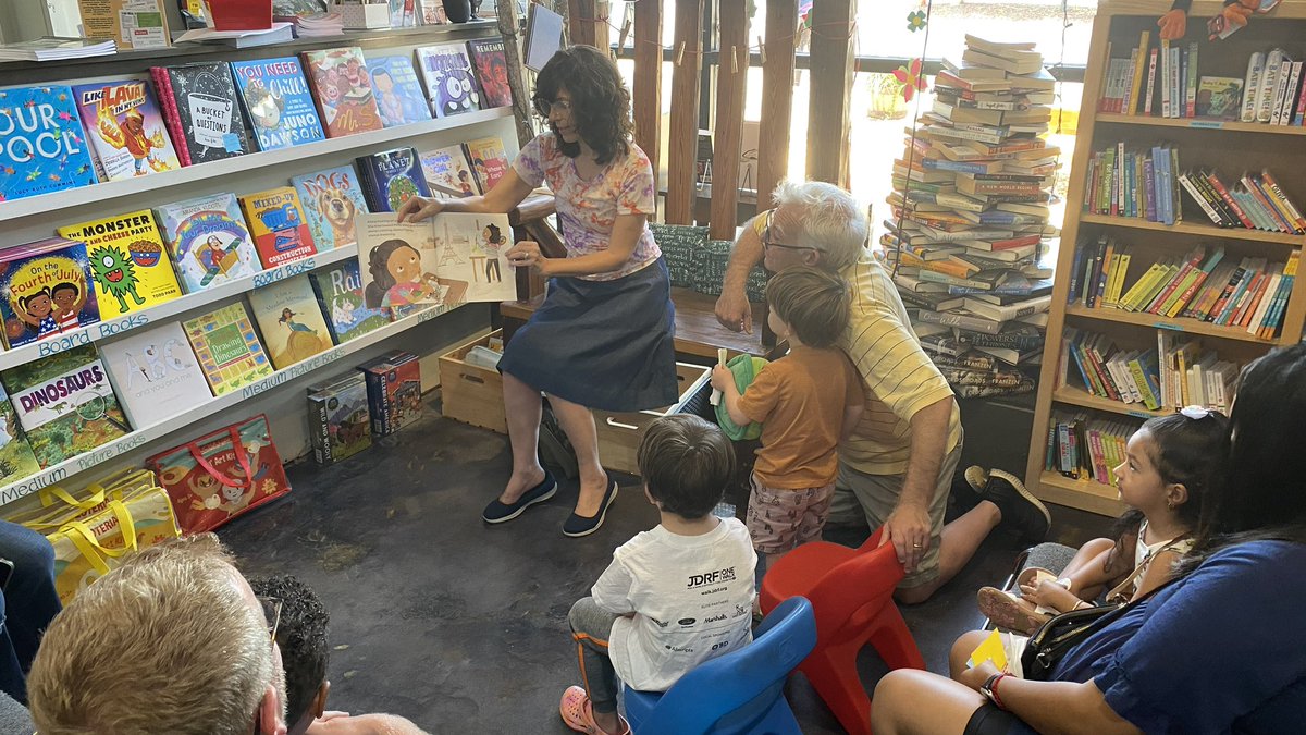 violetlemay's tweet photo. TY @page158books for a wonderful “Alithia Ramirez Was an Artist” preorder event yesterday! #alithiaramirez #ourlittleartist #uvalde #violetlemay #amwriting #books #kidlit https://t.co/o8cqynqkHc
