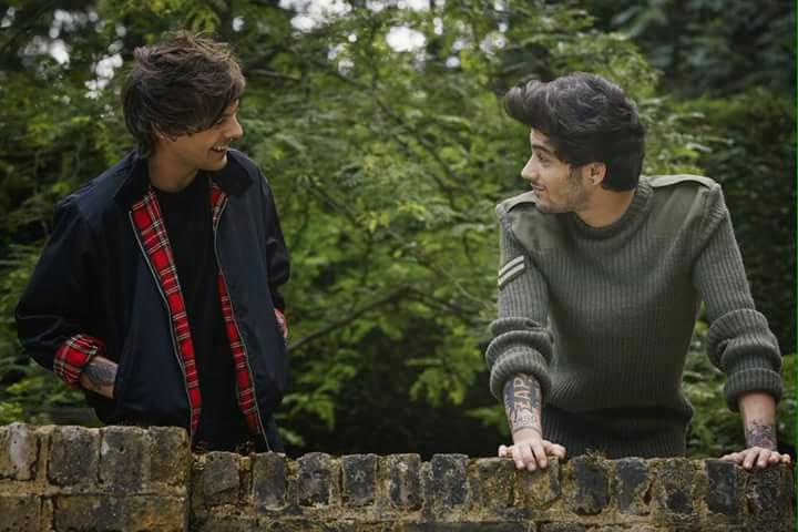 99mafisa's tweet photo. Four #13YearsOfOneDirection https://t.co/hsI1gz1Z4w