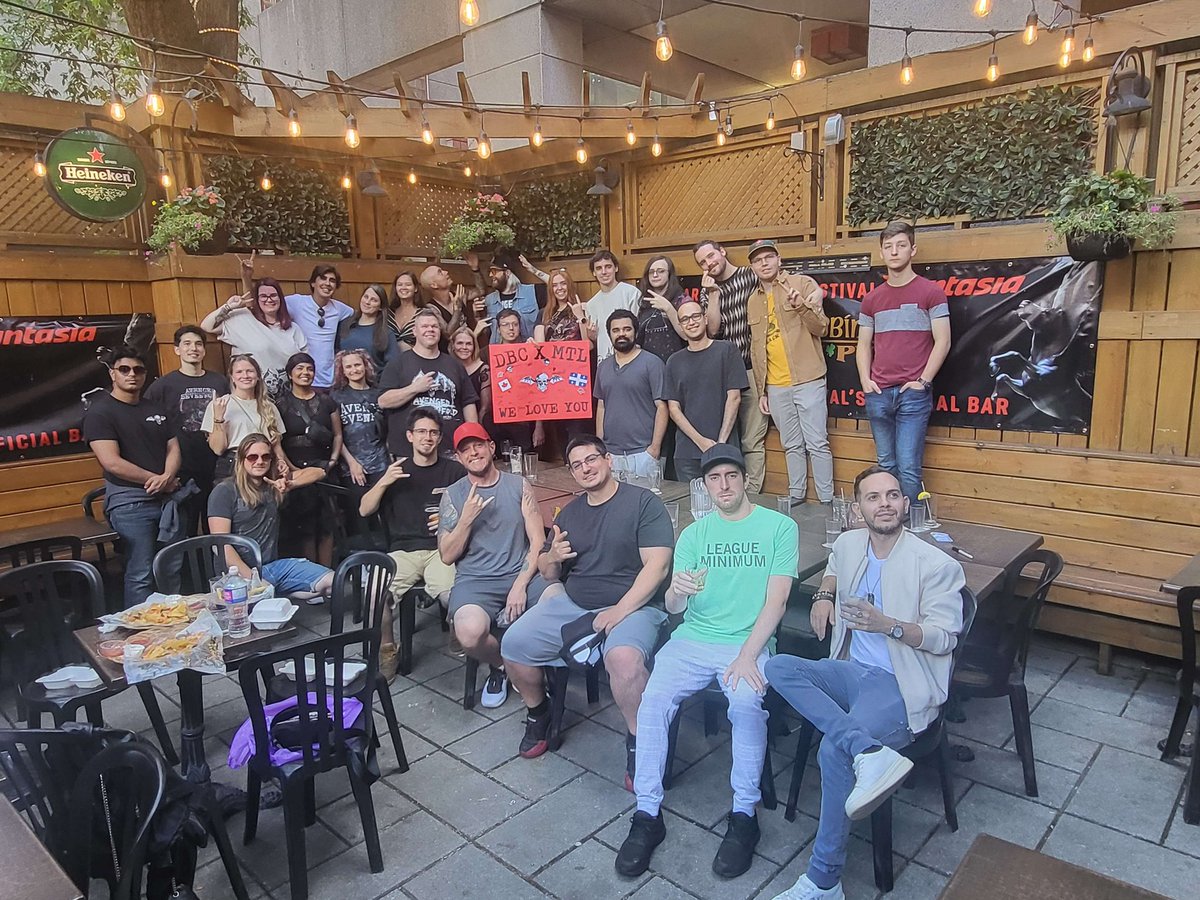 dhundley1986's tweet photo. The whole group at the Montréal @DeathbatsClub meetup before the INCREDIBLE @TheOfficialA7X show! I’ll tag who I can!! Some here and some in the tags. @HarrisDavy @MTMontoya14 @kortneyje @Biaanca7x @sseer9_  @libraryoflimbs @Tay7ex https://t.co/beDeYzRFwg