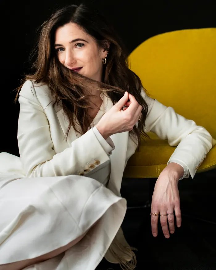 AgathaHNews's tweet photo. Wishing a very HAPPY BIRTHDAY to the wonderful Kathryn Hahn! 💜 https://t.co/DyLmmxKbOi